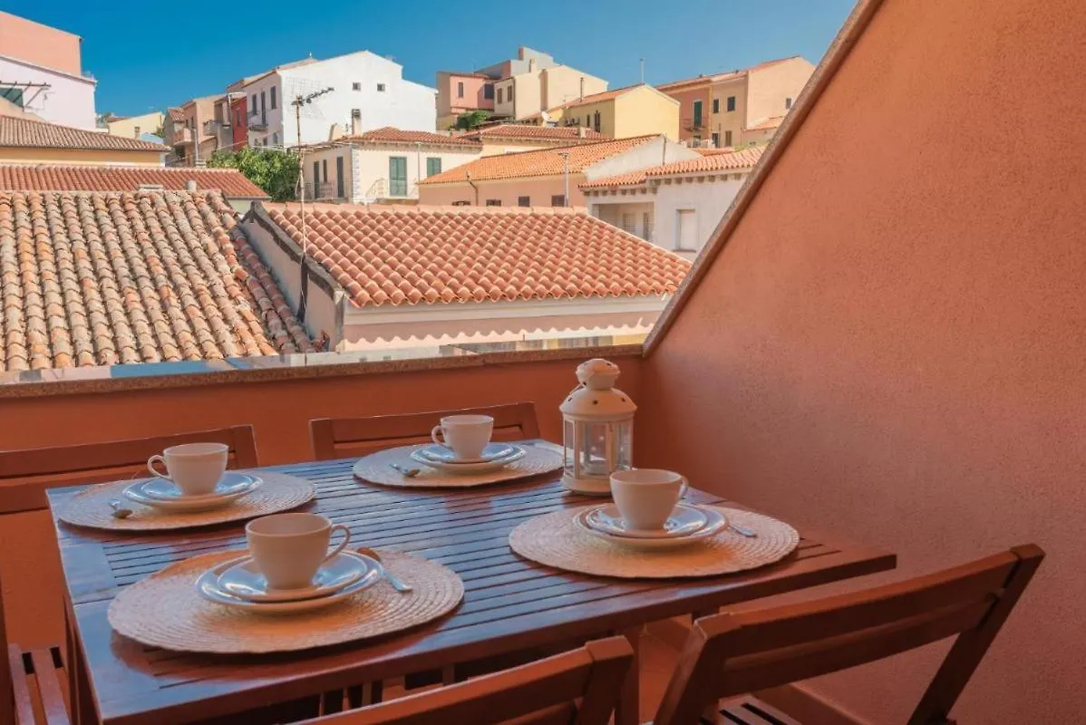 Relaxing Cristal Blu Studio Sleeps 3 Num1486 Santa Teresa Gallura Apartment